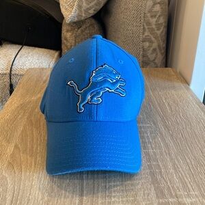 Lions NFL Team Apparel ball cap/hat